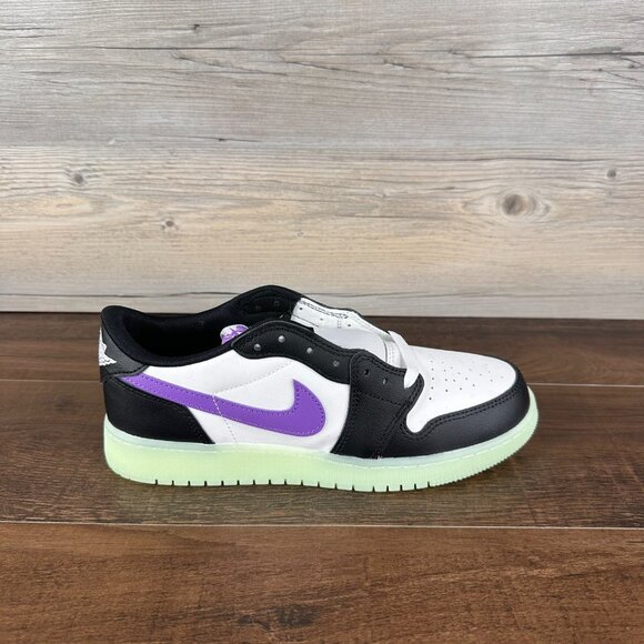 Nike Air Jordan 1 Low OG GS Size 6.5 Black Volt Tint HF0410 001 Glow in the Dark - Picture 3 of 9